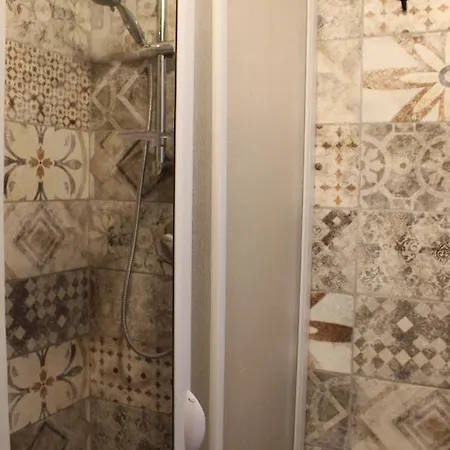 Semesterbostad Art&mare *