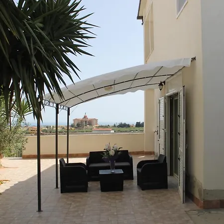 Holiday home Art&mare